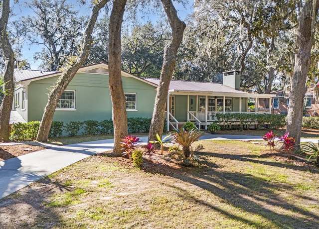 Property at 1612 Broome St, Amelia Island, FL 32034, 6 beds, 3 baths