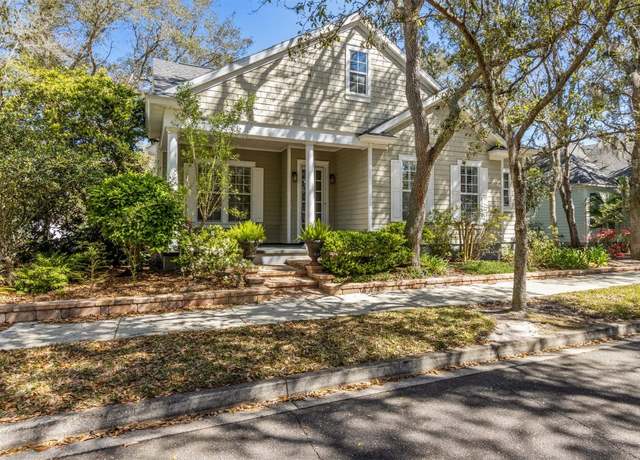 Property at 1707 Park Ave, Fernandina Beach, FL 32034, 3 beds, 2.5 baths