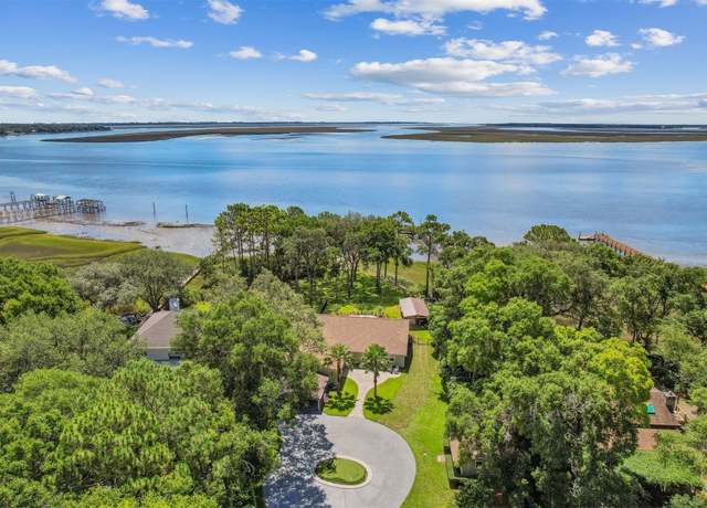 Property at 95210 Cook Rd, Fernandina Beach, FL 32034, 3 beds, 2 baths