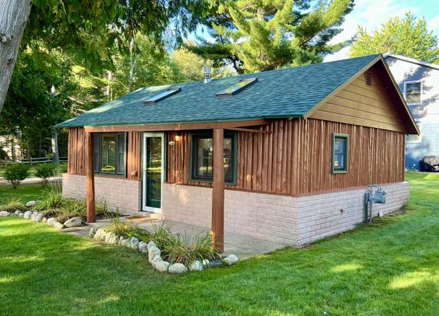 Property at 2232 N Birchwood Access Rd, Cheboygan, MI 49721, 2 beds, 1 bath