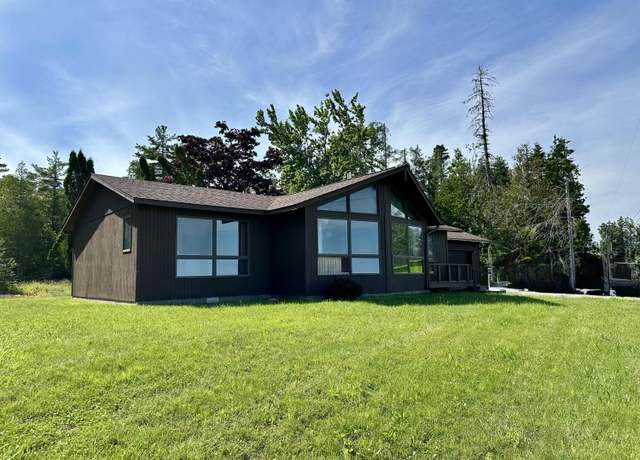 Property at 14515 Stoney Pointe Rd, Cheboygan, MI 49721, 3 beds, 1 bath