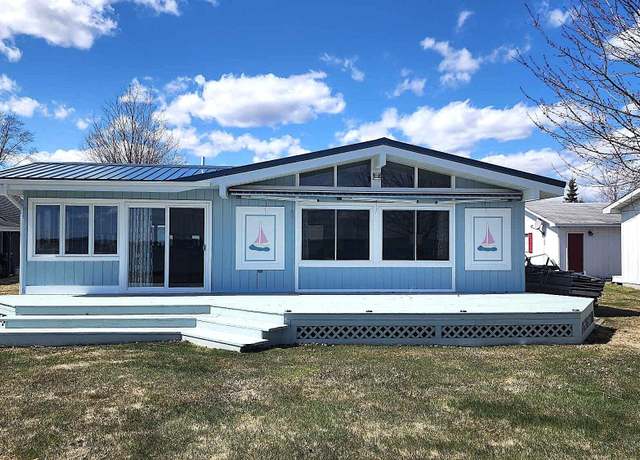 Property at 13368 West Shore Dr, Houghton Lake, MI 48629, 3 beds, 2 baths