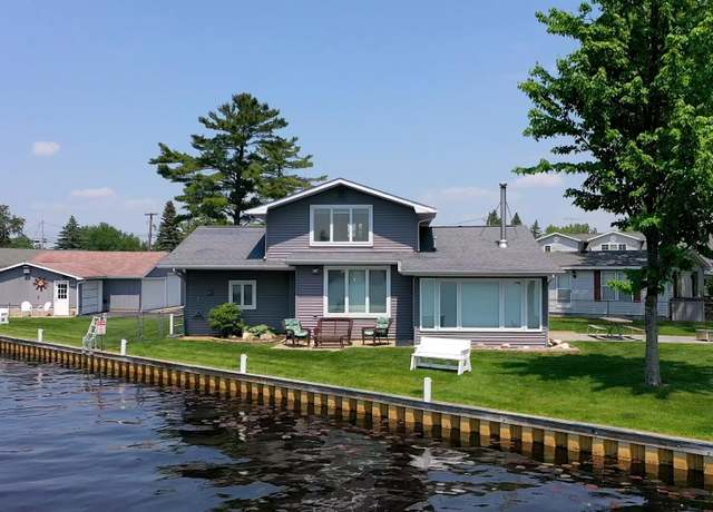 Property at 111 Inlet Dr, Prudenville, MI 48651, 3 beds, 2.5 baths