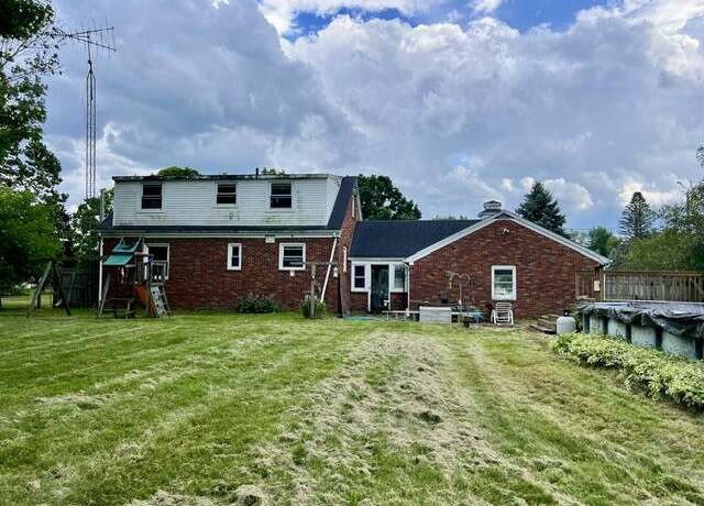 Property at 5251 E Mt Morris Rd, Mt Morris, MI 48458, 3 beds, 1.5 baths