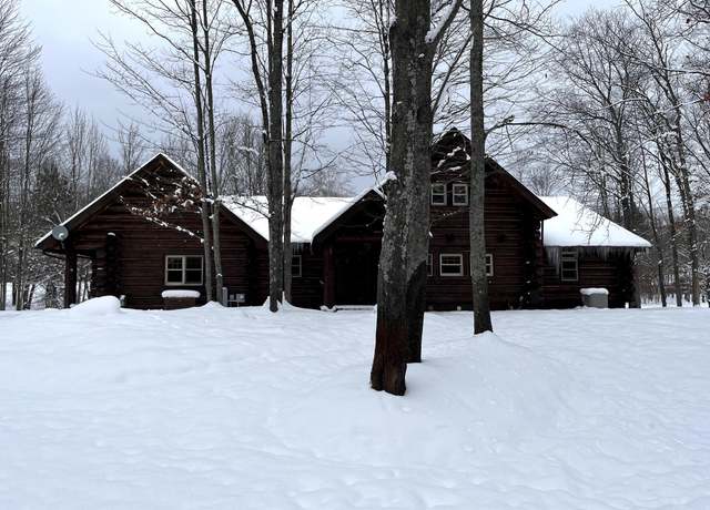 Property at 302 Antler Ct, Lewiston, MI 49756, 4 beds, 3 baths