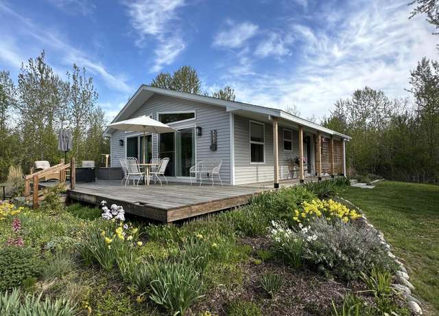 Property at 5931 East Point Road Rd, Harrisville, MI 48740, 3 beds, 1.5 baths