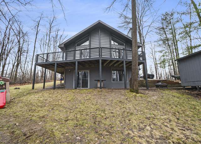Property at 7271 Snow Goose Cir, Gaylord, MI 49735, 3 beds, 2.5 baths