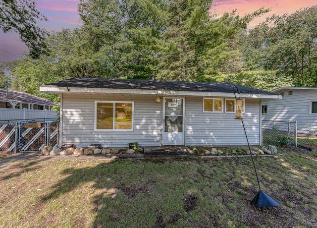 Property at 107 Hardwood Ave, Houghton Lake, MI 48629, 2 beds, 1 bath