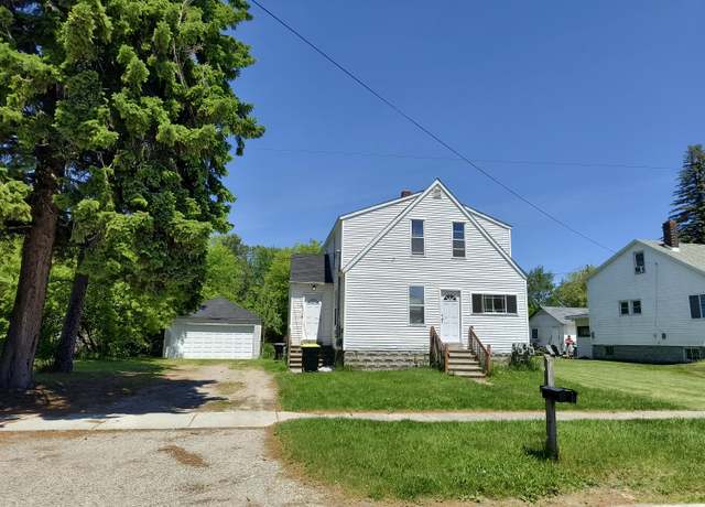 Property at 212 E Palm St, Alpena, MI 49707, 4 beds, 2 baths