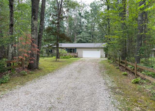 Property at 3566 Cobb Rd, Lewiston, MI 49756, 2 beds, 1 bath