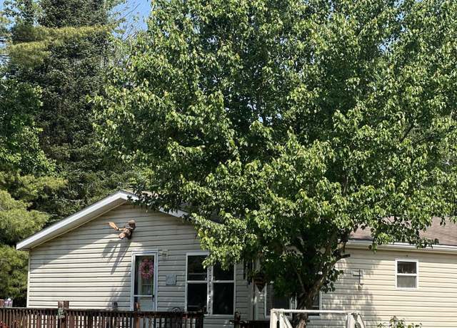 Property at 577 Wilderness Trl, St. Helen, MI 48656, 6 beds, 2 baths