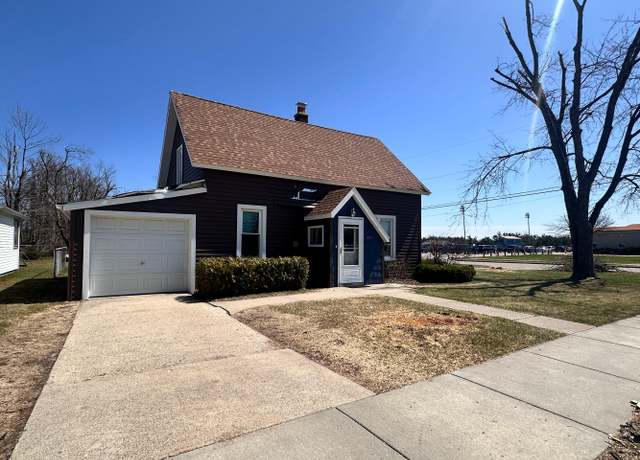 Property at 421 S Oak Ave, Gaylord, MI 49735, 3 beds, 1 bath