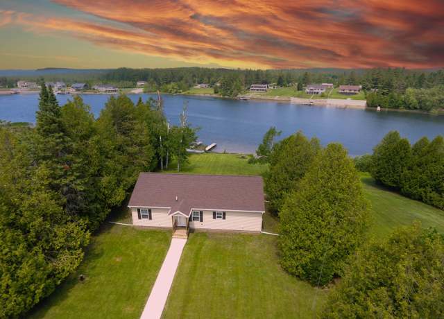 Property at 1817 Lindburgh Ln, Cheboygan, MI 49721, 3 beds, 2 baths