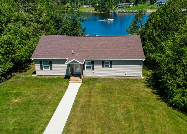 Property at 1817 Lindburgh Ln, Cheboygan, MI 49721, 3 beds, 2 baths