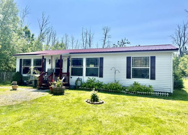Property at 1604 Harrison Ave, Cheboygan, MI 49721, 3 beds, 2 baths