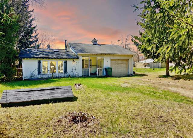 Property at 4215 Oak Flats Rd, Harrison, MI 48625, 1 bed, 1 bath