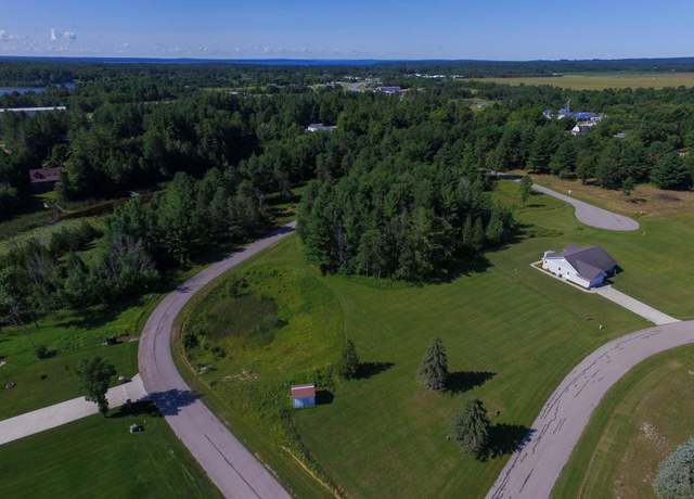 Property at 13 Rvers Ridge Ct, Cheboygan, MI 49721