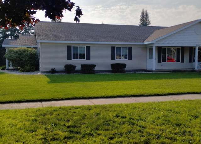 Property at 355 Unit B S Oliver St, Alpena, MI 49707, 3 beds, 1.5 baths