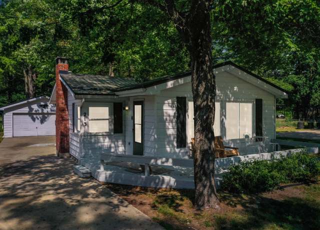 Property at 213 Devonshire Dr, Prudenville, MI 48651, 2 beds, 1 bath