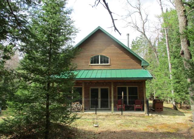Property at 10719 Arrow Dr, Grayling, MI 49738, 2 beds, 1.5 baths