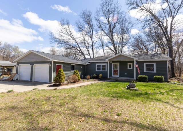 Property at 317 Agate Dr, Roscommon, MI 48653, 2 beds, 1 bath