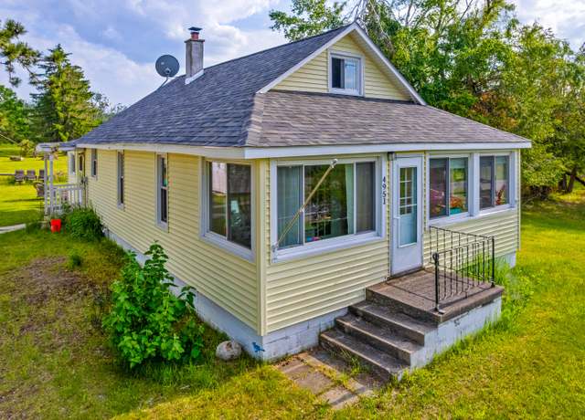 Property at 4951 Sparr Rd, Gaylord, MI 49735, 3 beds, 1 bath