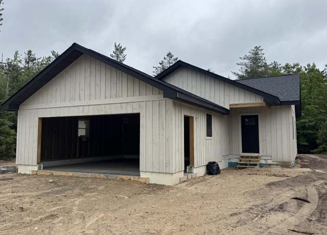 Property at 951 Krys Rd, Gaylord, MI 49735, 3 beds, 2.5 baths