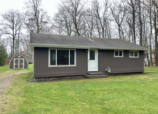 Property at 467 Birch St, Hubbard Lake, MI 49747, 2 beds, 1 bath