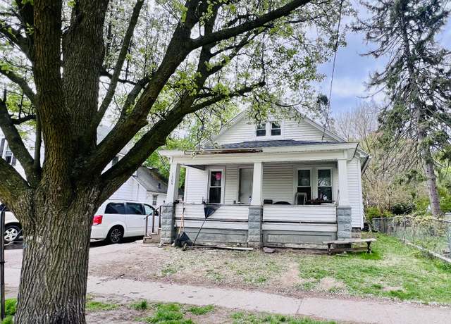Property at 1005 Fletcher St, Owosso, MI 48867, 3 beds, 1 bath