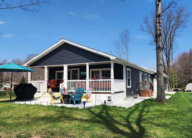 Property at 1619 Springwood Dr, Prudenville, MI 48651, 3 beds, 2 baths