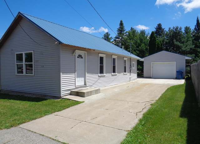 Property at 112 Capital Rd, Houghton Lake, MI 48629, 3 beds, 1 bath