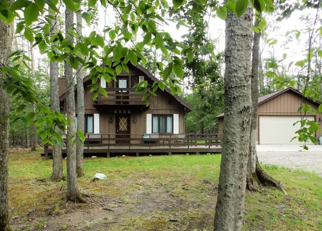 Property at 6850 Nightingale Dr, Gaylord, MI 49735, 3 beds, 2 baths