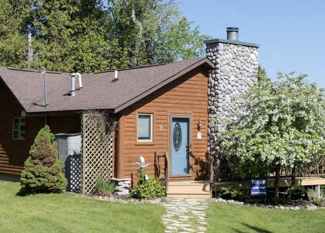 Property at 1930 Camp Modoc Trl, Indian River, MI 49749, 2 beds, 1 bath