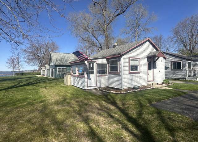 Property at 8139 E Houghton Lake Dr Unit 1, Houghton Lake, MI 48629, 2 beds, 1 bath