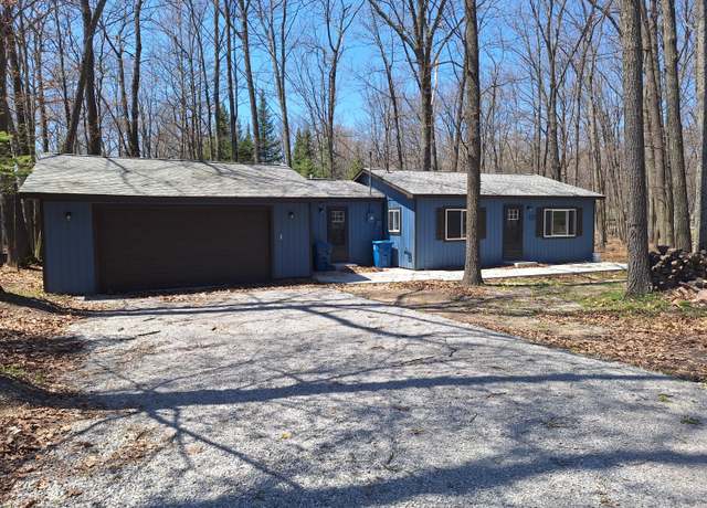 Property at 121 Caduca Dr, Roscommon, MI 48653, 2 beds, 2 baths