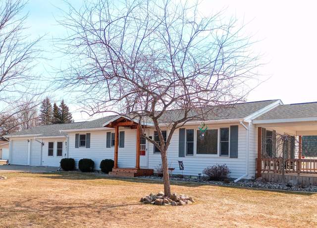 Property at 701 Tawas Ln, Prudenville, MI 48651, 3 beds, 2 baths