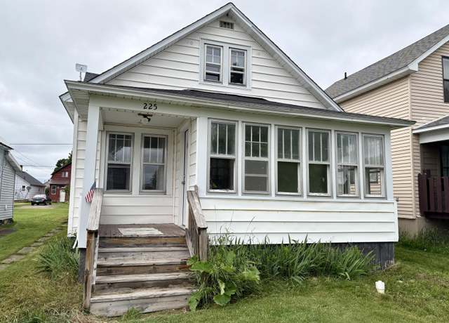 Property at 225 Lennox Pl Pl, Caspian, MI 49915, 3 beds, 1 bath