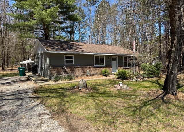 Property at 208 Linwood Dr, Prudenville, MI 48651, 2 beds, 1 bath