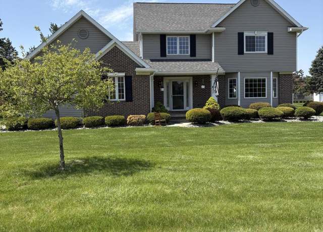 Property at 2400 Venezia Dr, Davison, MI 48423, 4 beds, 2.5 baths
