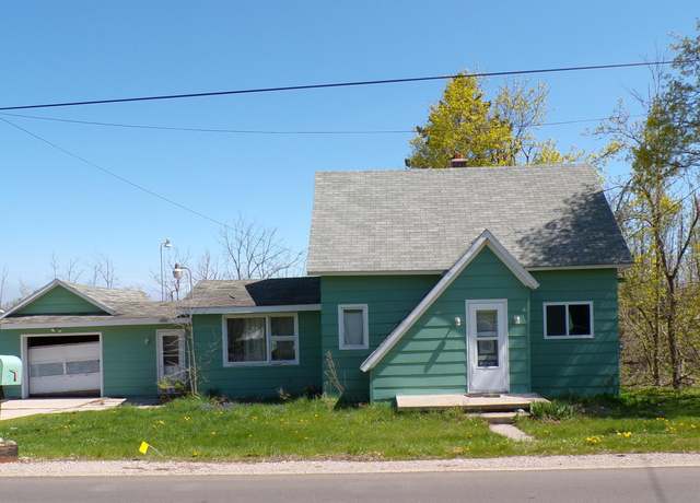 Property at 1220 Court St, Cheboygan, MI 49721, 2 beds, 1 bath