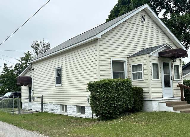 Property at 711 S 8th Ave, Alpena, MI 49707, 2 beds, 1 bath