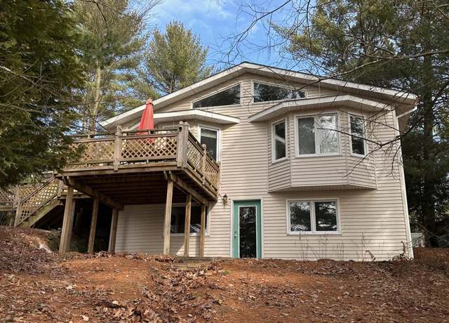 Property at 9543 Co Rd 489, Atlanta, MI 49709, 4 beds, 3 baths