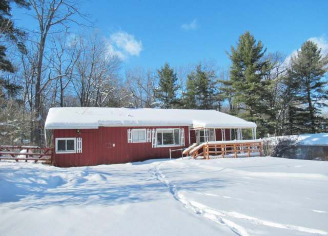 Property at 5628 Walker Rd, Rose City, MI 48654, 2 beds, 1 bath