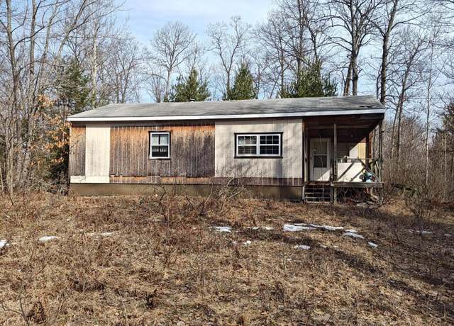 Property at 9383 Co Rd 487, Atlanta, MI 49709, 4 beds, 1 bath
