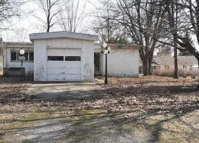 Property at 160 Parker Ave, Alpena, MI 49707, 3 beds, 1 bath