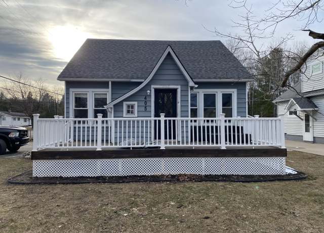 Property at 405 Evergreen St, Rogers City, MI 49779, 4 beds, 2 baths