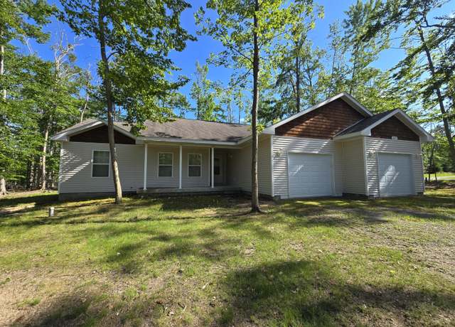 Property at 6671 Woodcock Ct, Gaylord, MI 49735, 3 beds, 2.5 baths