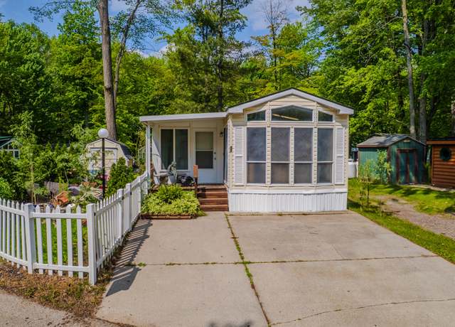 Property at 2757 Owens Unit 57 Dr, Houghton Lake, MI 48629, 1 bed, 1 bath