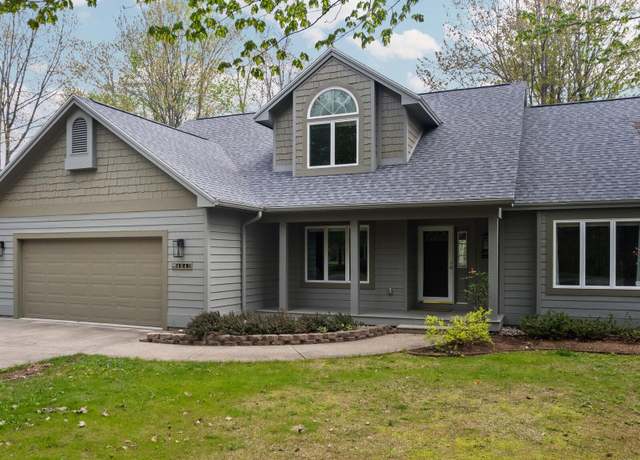 Property at 4845 Tournament Dr, Gaylord, MI 49735, 3 beds, 3 baths
