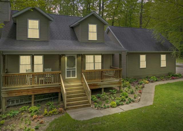 Property at 240 Monroe Blvd, Roscommon, MI 48653, 3 beds, 2 baths